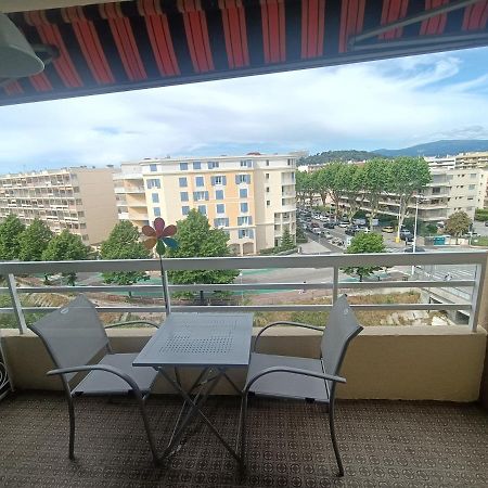 Provencal Appartement Cagnes-sur-Mer Buitenkant foto