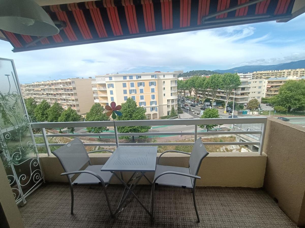Provencal Appartement Cagnes-sur-Mer Buitenkant foto